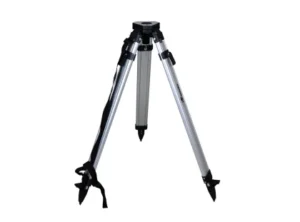 Trépied de géomètre en aluminium avec pieds réglables et sangle de transport pour instruments topographiques.